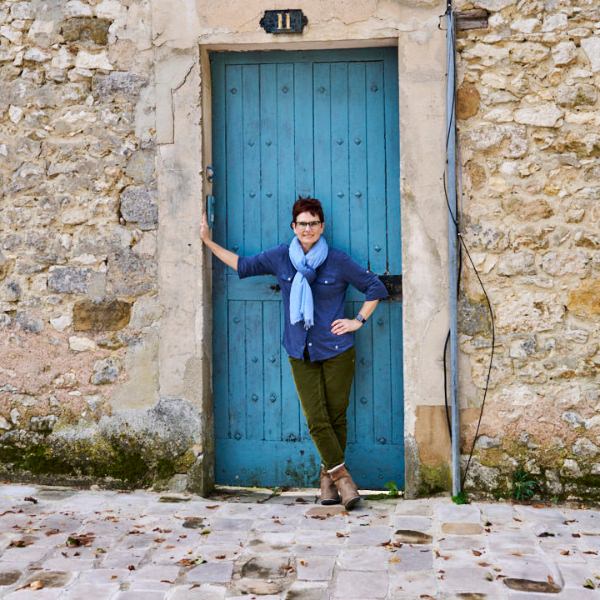 Andi in Barbizon France in Jambu Glasgow