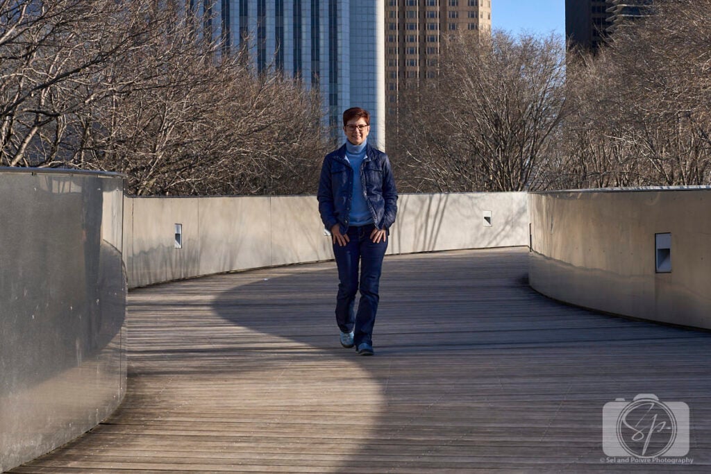 Andi in her Jambu Maple Eco-Vegan on the BP Bridge in Chicago