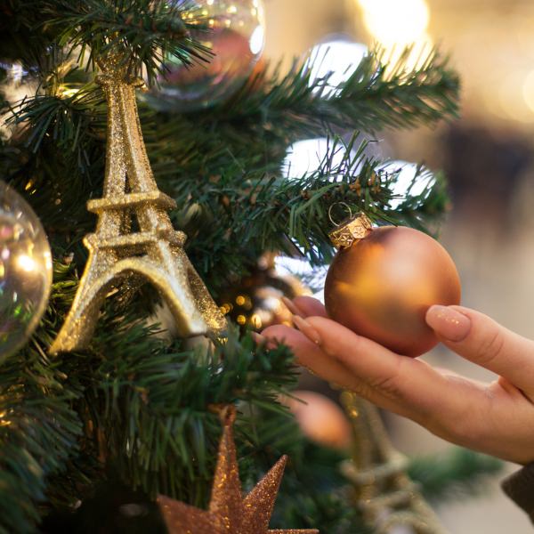 christmas tree with eiffel tower ornament hero