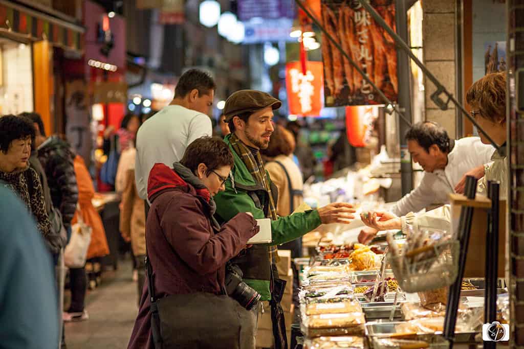 Daniel sharing his knowledge with me in Kyoto Nishiki Market