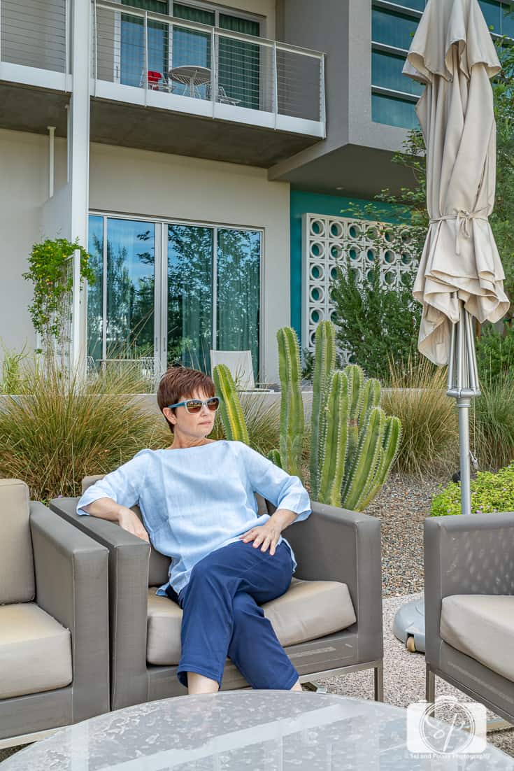 Enjoying a Staycation at Mountain Shadows Resort in Chicos Summer Travel Collection Enjoying a Staycation at Mountain Shadows Resort in Chicos Summer Travel Collection