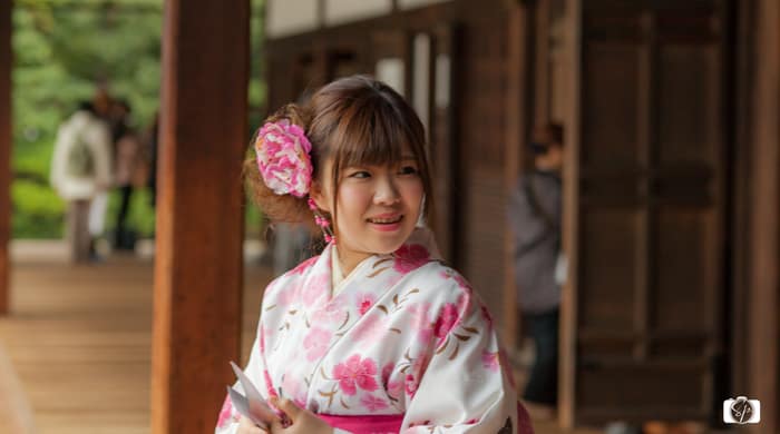 Wearing a Kimono in Kyoto: Girl in Kimono at a Temple in Kyoto