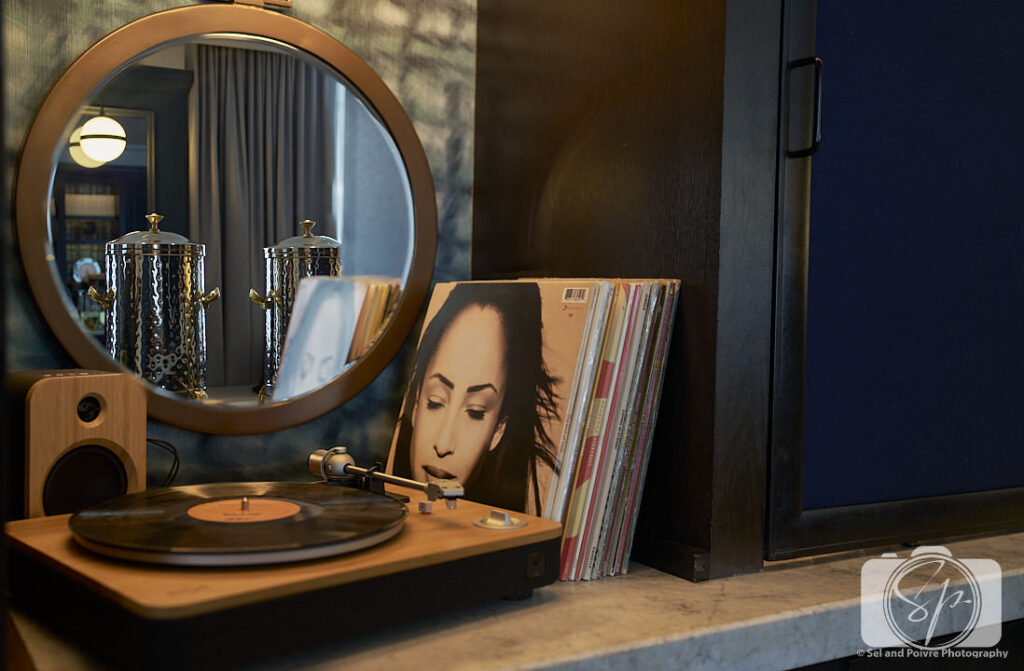 Mid-Century Modern and Art Deco details in the Kimpton Cardinal Hotel