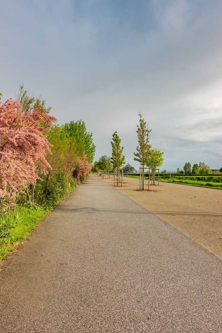 Walkway to Mont St Michel Walkway to Mont St Michel